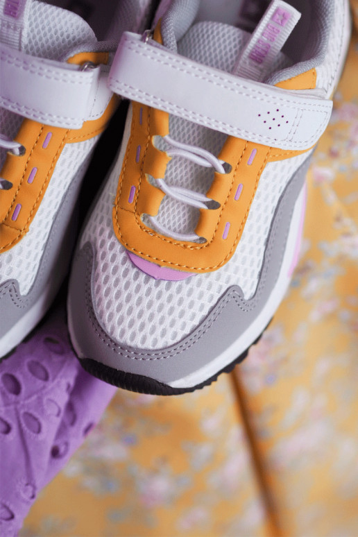 Lastejalatsid krõpsudega kinnitatav Big Star JJ374257 Valget-Kollased Lastejalatsid krõpsudega kinnitatav Big Star JJ374257 Valget-Kollased