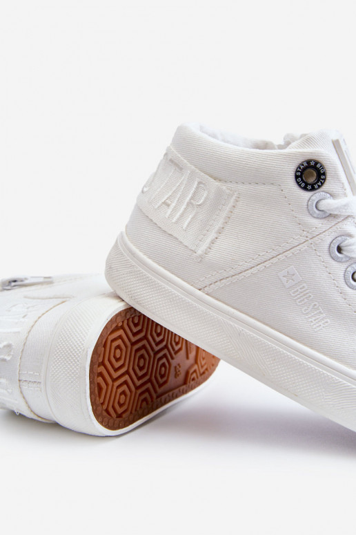 Laste jalanõud Klassikalise mudeli vabaajajalatsi Big Star LL374002 valget värvi Laste jalanõud Klassikalise mudeli vabaajajalatsi Big Star LL374002 valget värvi