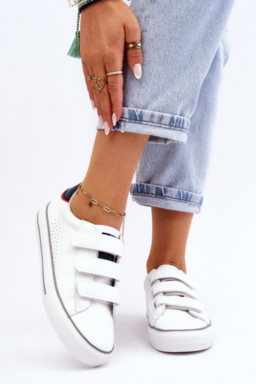 Spordijalatsid krõpsudega kinnitatav Big Star LL274A207 valget värvi