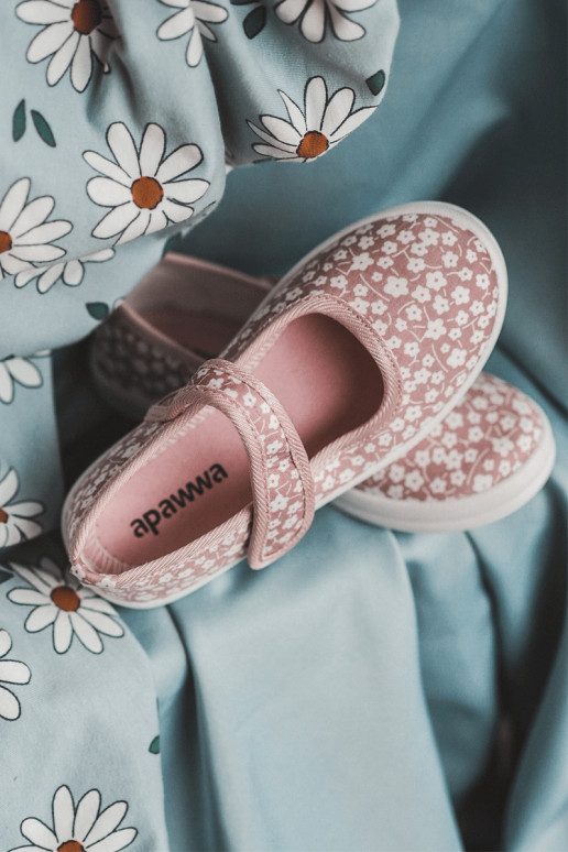 Laste jalanõud Baleriinad krõpsudega kinnitatav Tumeroosad värvi Selah Laste jalanõud Baleriinad krõpsudega kinnitatav Tumeroosad värvi Selah