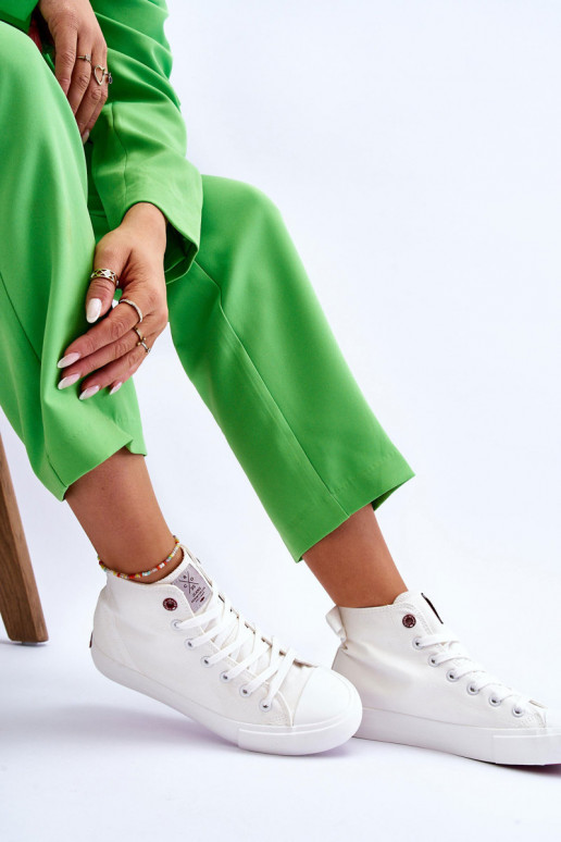 Klassikalise mudeli vabaajajalatsi Cross Jeans LL2R4086C valget värvi