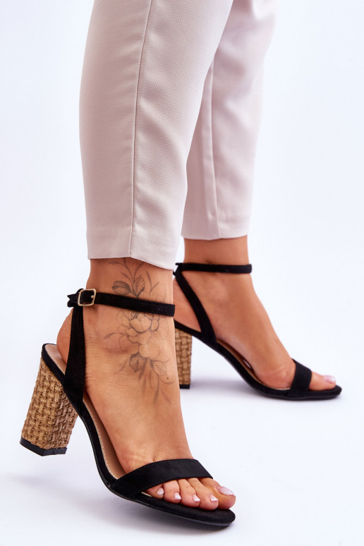 Seemisnahast kingad mustad Selila