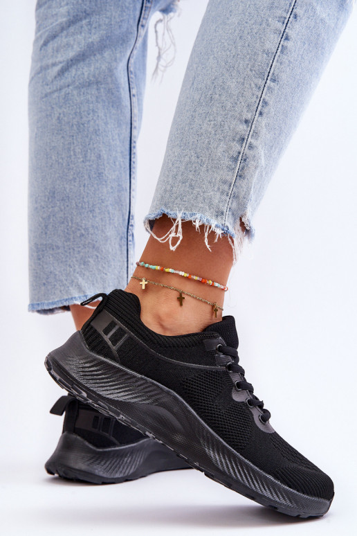 Klassikalises stiilis nööriga spordijalatsid mustad Darla