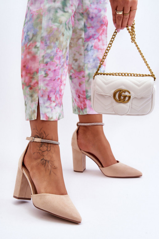 Kingad säravate kristallidega beeži värvi Diamond