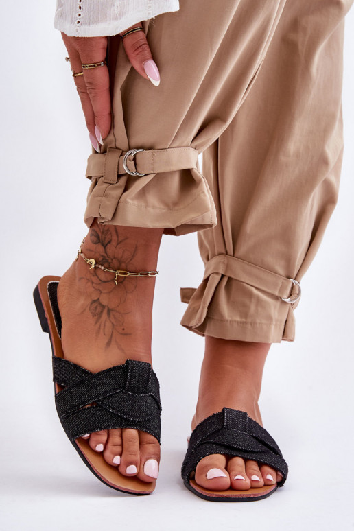 Riidest Sussid mustad Aversa