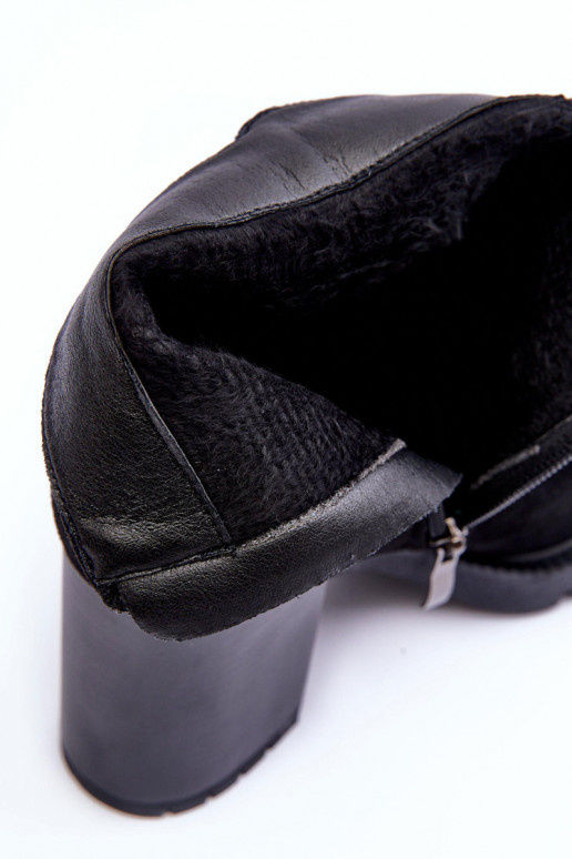 Seemisnahast kingad kõrge jämeda kontsaga mustad Makeline