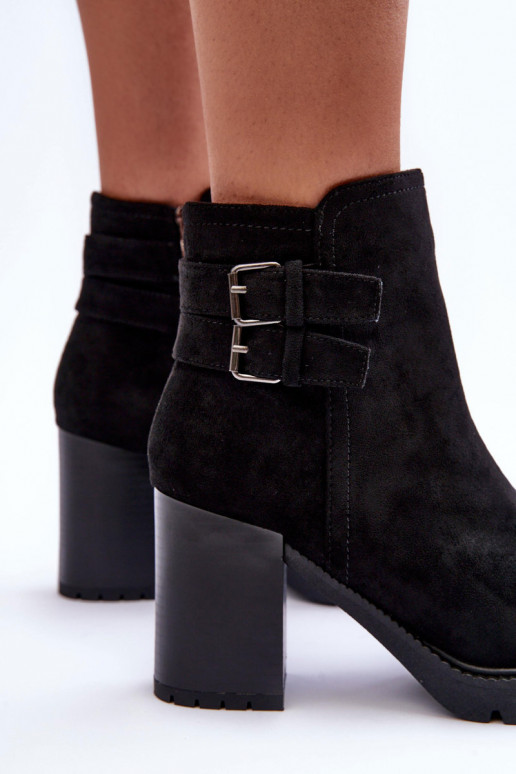 Seemisnahast kingad kõrge jämeda kontsaga mustad Makeline