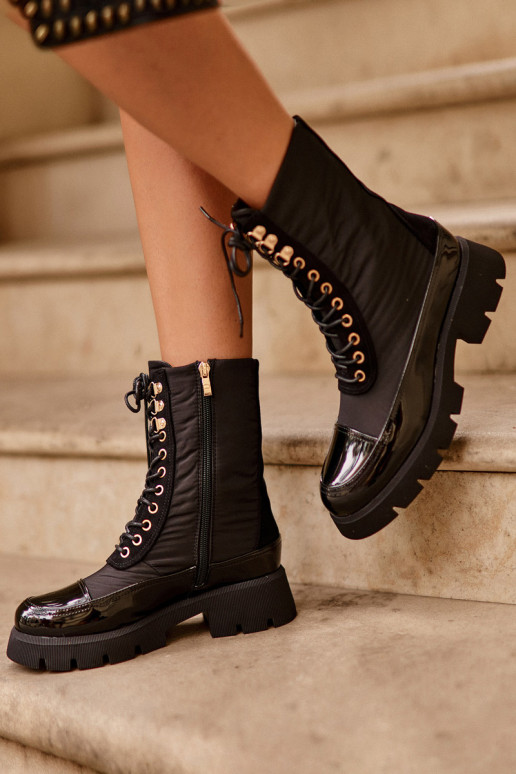 voodriga saapad laiade nööridega mustad Saranema