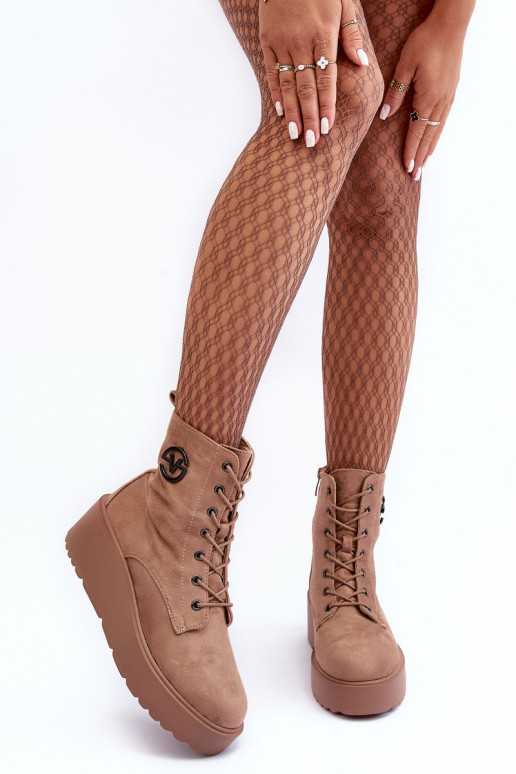 Seemisnahast kingad säärsaapad beeži värvi Lavica