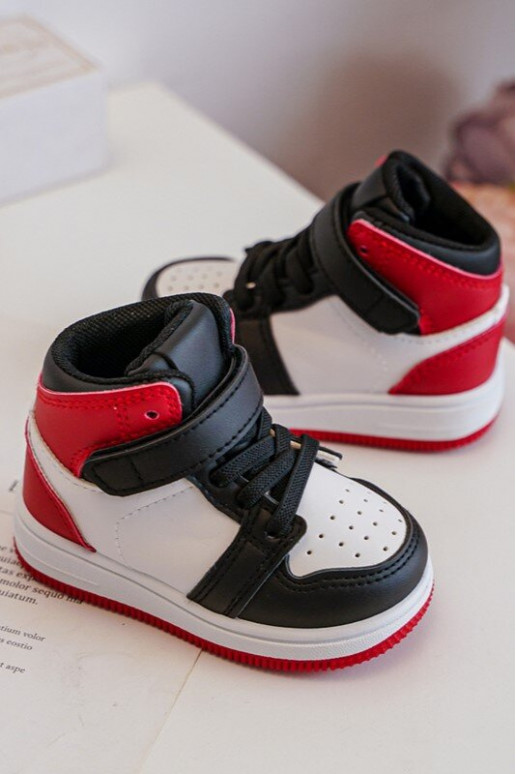 Laste spordijalatsid Valget-runased Teredite Laste spordijalatsid Valget-runased Teredite