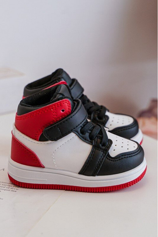 Laste spordijalatsid Valget-runased Teredite Laste spordijalatsid Valget-runased Teredite