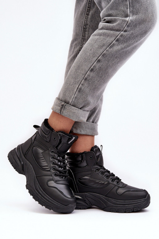 voodriga spordijalatsid nööritavad mustad Dejana voodriga spordijalatsid nööritavad mustad Dejana