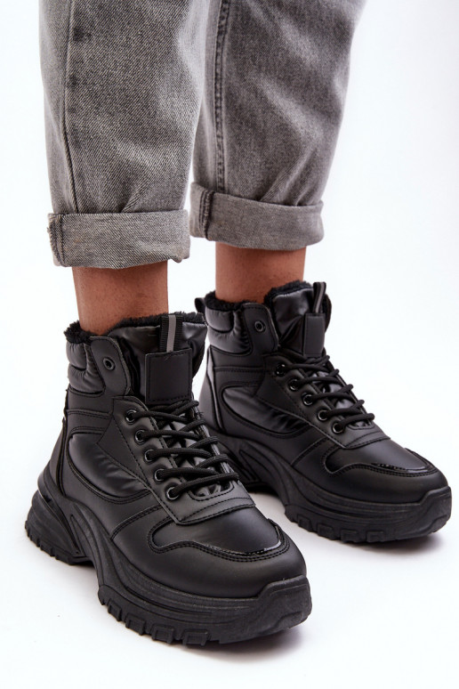 voodriga spordijalatsid nööritavad mustad Dejana voodriga spordijalatsid nööritavad mustad Dejana