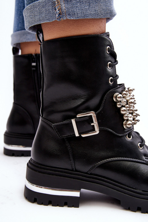 voodriga saapad Kaunistustega mustad Lennen