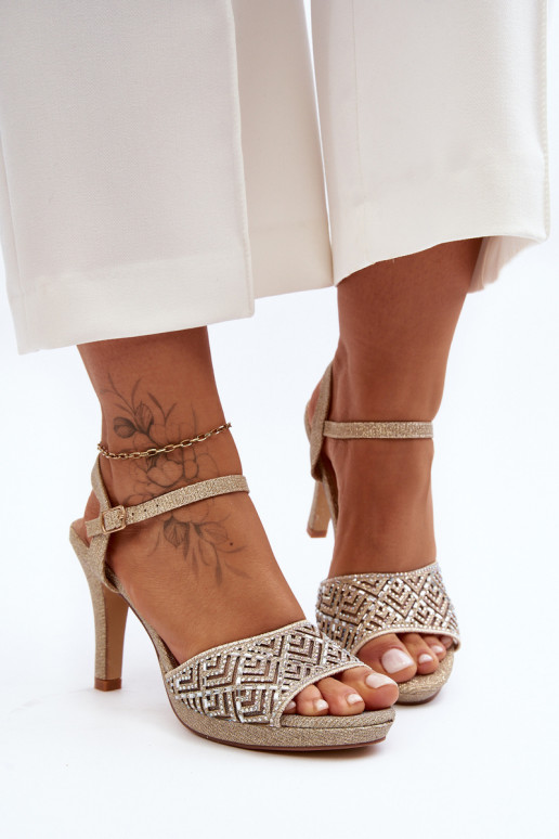 Kaunistustega Elegantsed kõrge kontsaga sandaalid D&A MR1038-44 Kuldset värvi