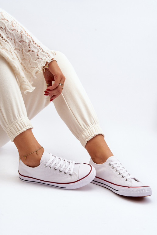 naiste saapad valget värvi Isiltara