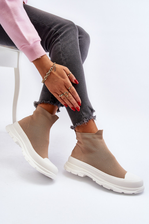 Naiste poolsaapad pruunid värvi Ilanae