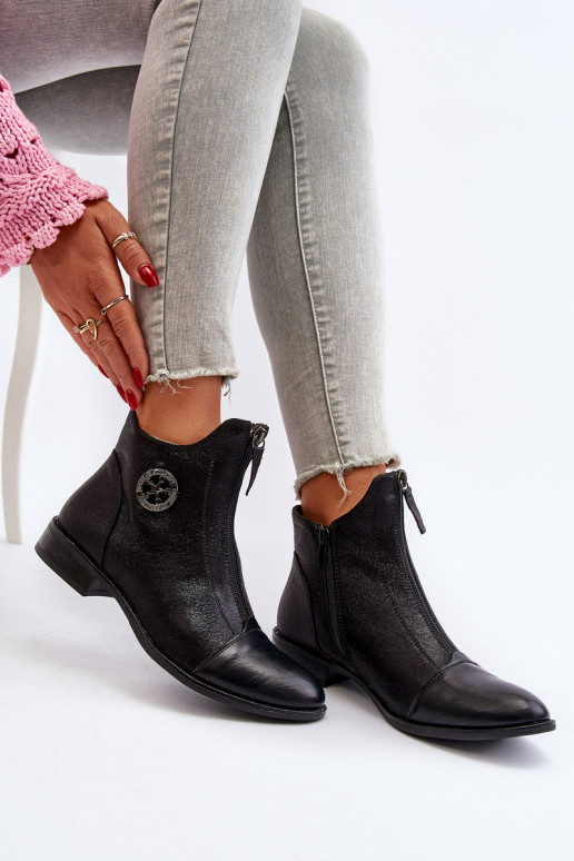 Naiste poolsaapad laiade nööridega tõmblukuga mustad Loratie