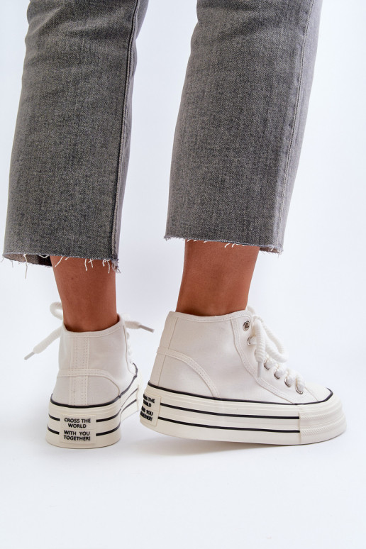 naiste saapad platvormiga valget värvi Aineri