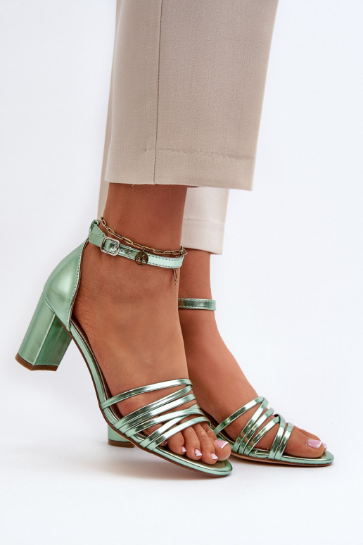sandaalid kõrge jämeda kontsaga rihmadega Rohelist värvi Enitia