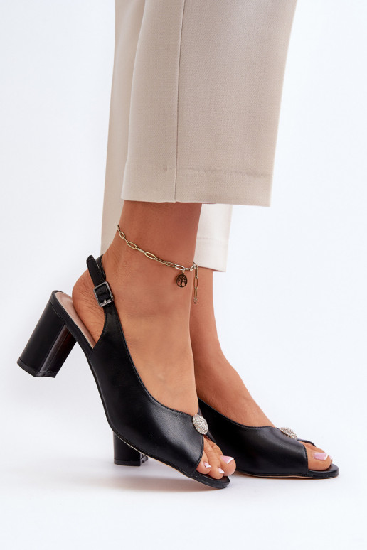 Elegantsed sandaalid kõrge jämeda kontsaga kaunistustega mustad Trasea