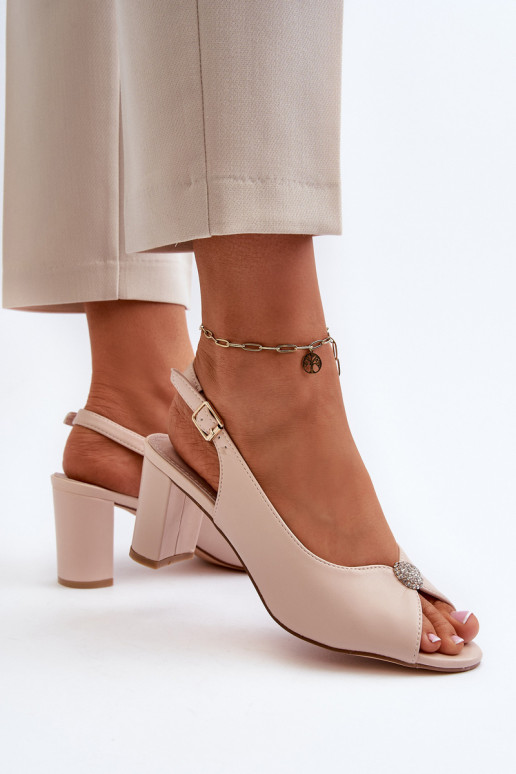 Elegantsed sandaalid kõrge jämeda kontsaga kaunistustega beeži värvi Trasea