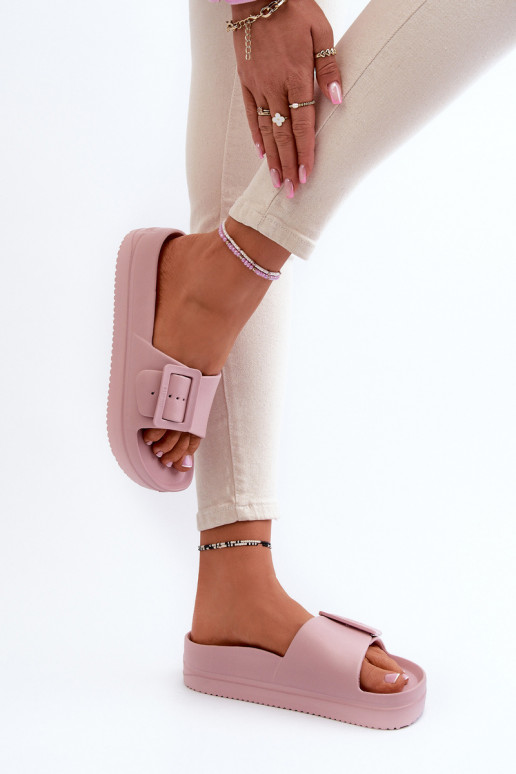 Kerged sussid platvormiga neetide ja pandlaga Big Star NN274A663 Tumeroosad värvi