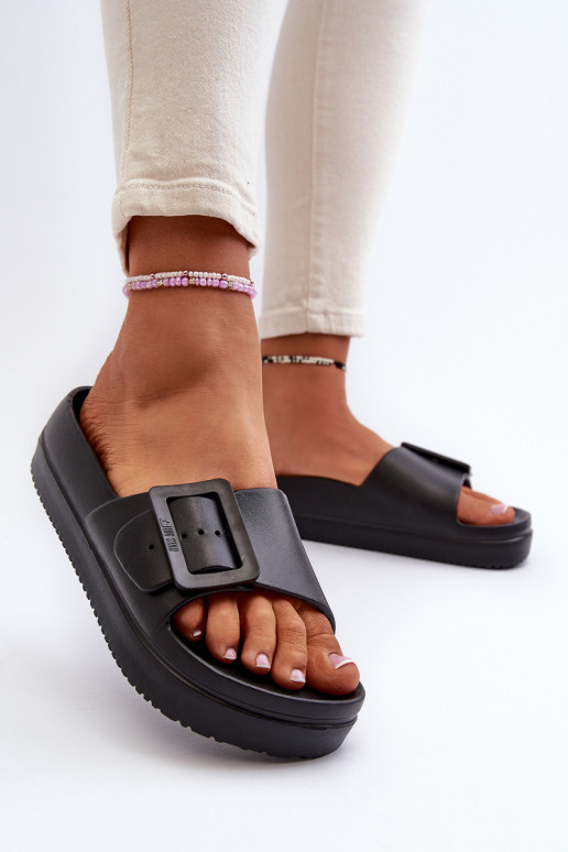 Kerged sussid platvormiga neetide ja pandlaga Big Star NN274A662 mustad