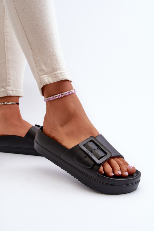 Kerged sussid platvormiga neetide ja pandlaga Big Star NN274A662 mustad