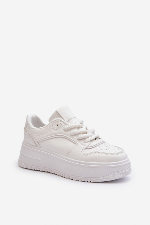 Sneakers tüüpi jalanõud platvormiga valget värvi Vhisper Sneakers tüüpi jalanõud platvormiga valget värvi Vhisper