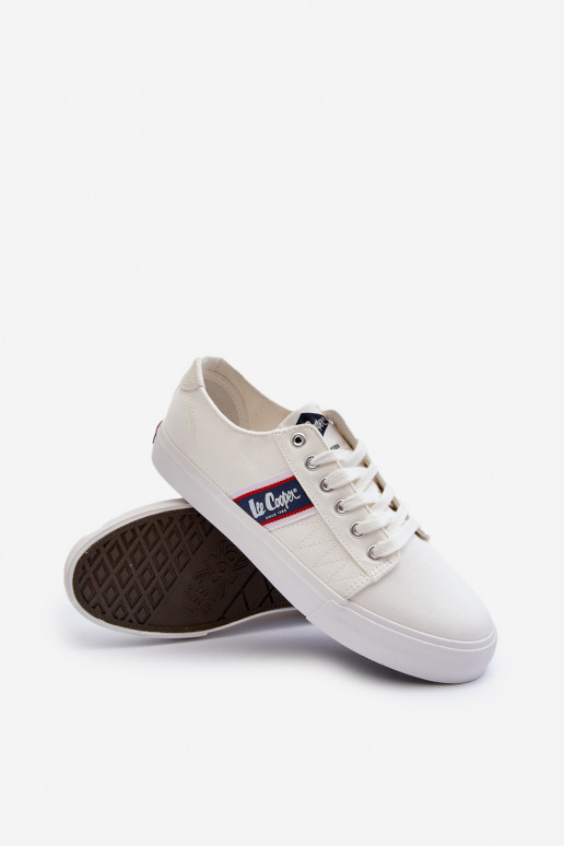 Tavalised meeste jalanõud Lee Cooper LCW-24-02-2143 valget värvi Tavalised meeste jalanõud Lee Cooper LCW-24-02-2143 valget värvi
