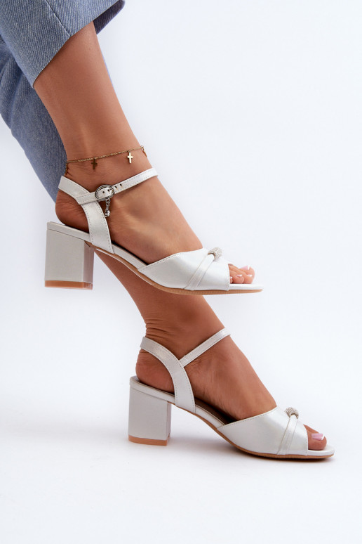 Naistesandaalid Eko   kõrge jämeda kontsaga  Hõbedat värvi Narhi