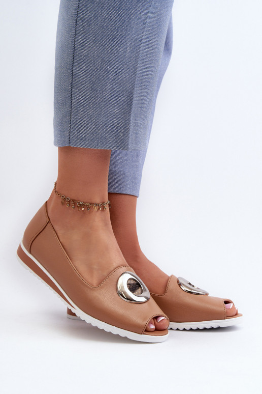 Kingad  kaunistustega Eko   beeži värvi Biolita