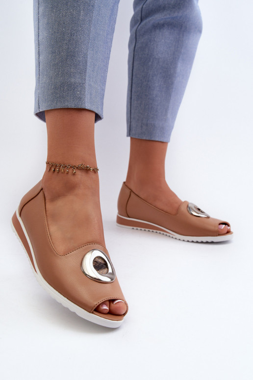 Kingad  kaunistustega Eko   beeži värvi Biolita