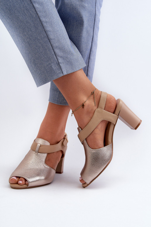 Naistesandaalid eko-nahast Kuldset värvi Queenmarie