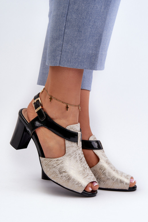 Naistesandaalid eko-nahast Kuldset värvi-Must Queenmarie