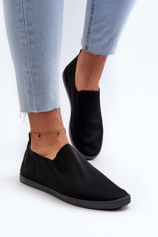 Spordijalatsid vabaaja jalanõud Slip-On Must Lovinia  Spordijalatsid vabaaja jalanõud Slip-On Must Lovinia