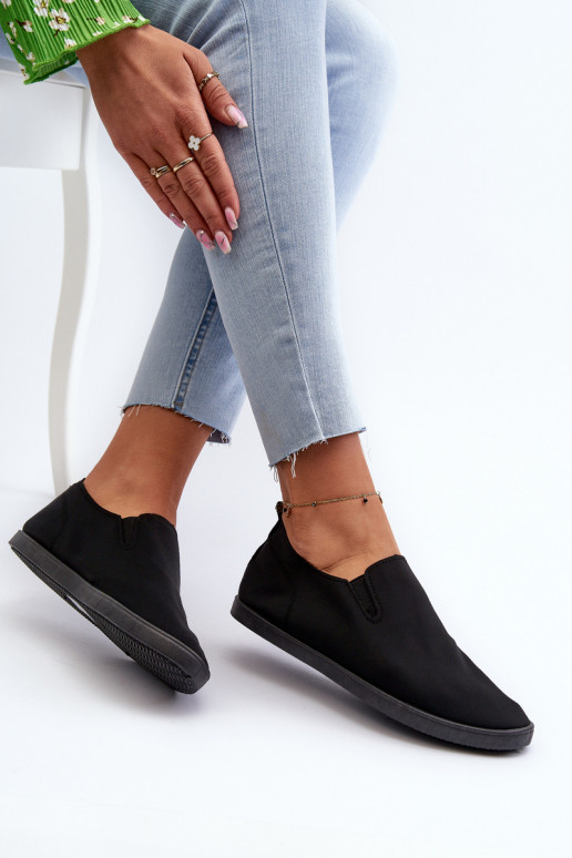 Spordijalatsid vabaaja jalanõud Slip-On Must Lovinia  Spordijalatsid vabaaja jalanõud Slip-On Must Lovinia