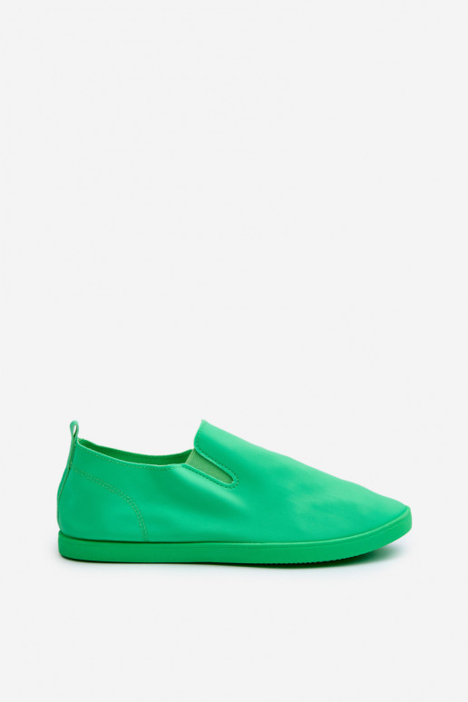 Spordijalatsid vabaaja jalanõud Slip-On Rohelist värvi Lovinia  Spordijalatsid vabaaja jalanõud Slip-On Rohelist värvi Lovinia