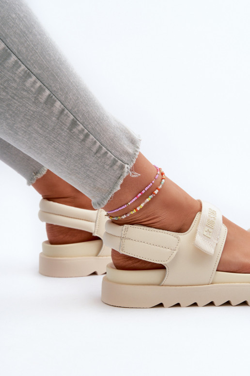 Naistesandaalid platvormiga Big Star NN274751 beeži värvi