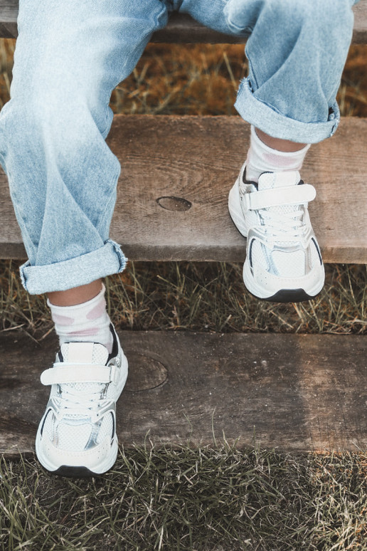 Laste spordijalatsid  tüüpi jalanõud krõpsudega kinnitatav Valget-Must Ephona Laste spordijalatsid  tüüpi jalanõud krõpsudega kinnitatav Valget-Must Ephona