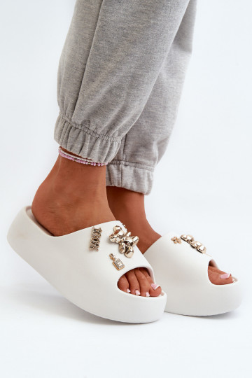 naiste plätud  Kerged rannaplätud  valget värvi Orchia