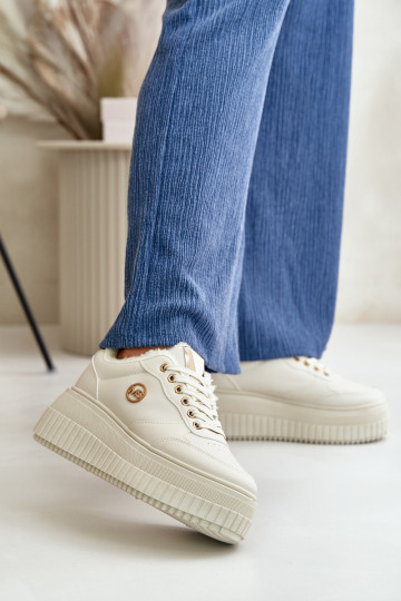  tüüpi jalanõud spordijalatsid  voodriga  beeži värvi Ardiela