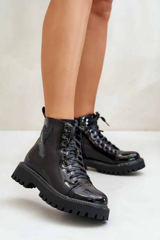 Laque Naiste poolsaapad   Heartsm Must Obeena Laque Naiste poolsaapad   Heartsm Must Obeena