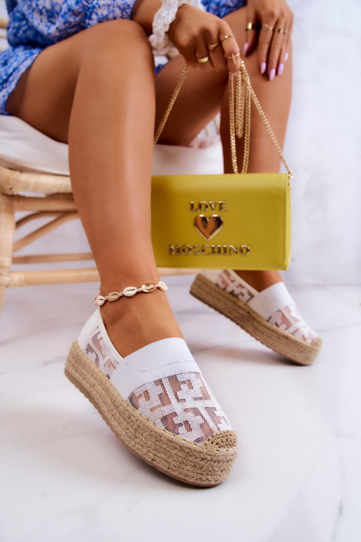 Slip On stiilis espadrillid valget värvi Berkaley  Slip On stiilis espadrillid valget värvi Berkaley