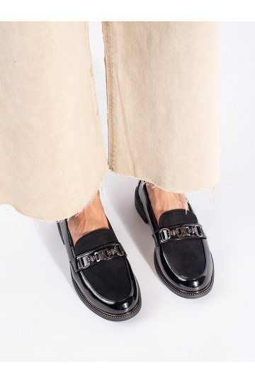 Must  naiste mokassiinid 2