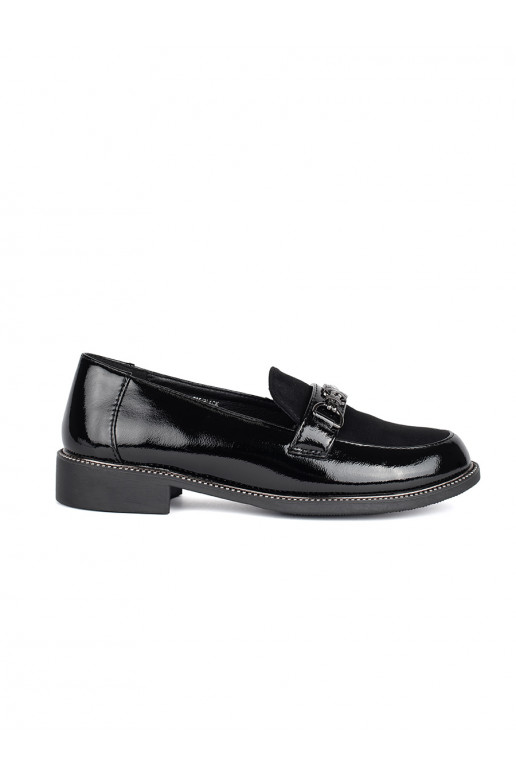 Must  naiste mokassiinid