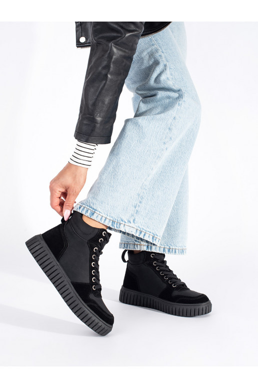 Must lumesaapad  na grubej tłoczonej podeszwie Must lumesaapad  na grubej tłoczonej podeszwie