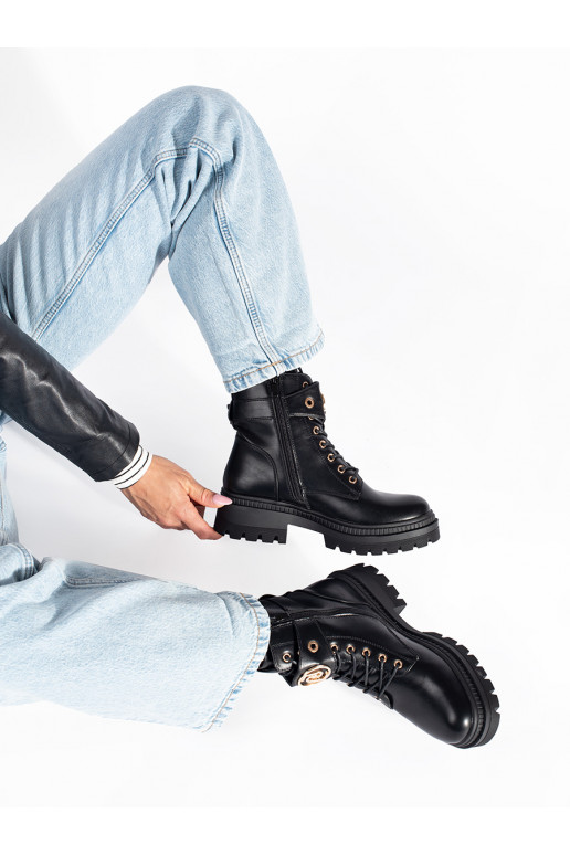 Must naiste saapad  Must naiste saapad