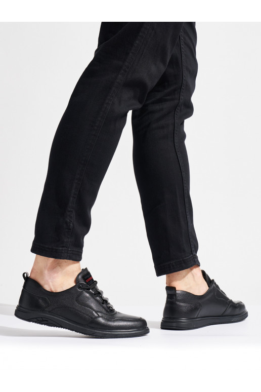  Mustad półnaiste kingad